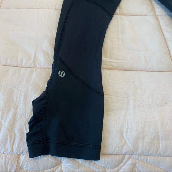Lululemon Speed Tight Ruched legging black size 6 side pocket and back zip - Picture 6 of 15